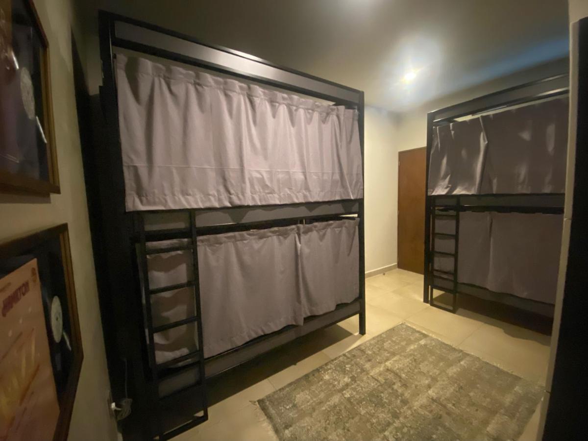 Herold Homes Hostel Cama En Habitacion Compartida Men Мехико Экстерьер фото